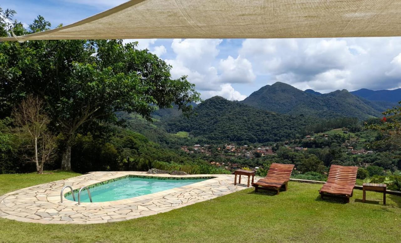 Villa Casa Alpina Com Vista Panoramica De Lumiar Nova Friburgo Esterno foto