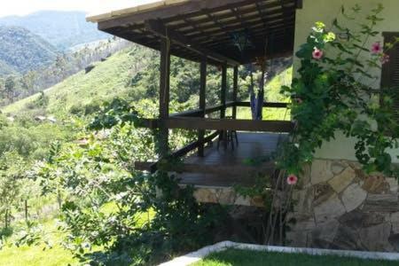 Villa Casa Alpina Com Vista Panoramica De Lumiar Nova Friburgo Esterno foto